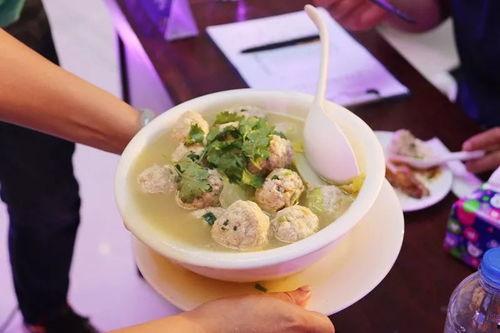 吃瓜的美食视频大全集在线观看,在线观看尽享美味时光  第1张