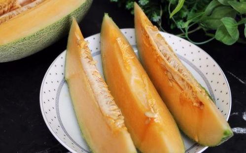 鱼姐吃哈密瓜视频,鱼姐畅享哈密瓜美味时光  第3张